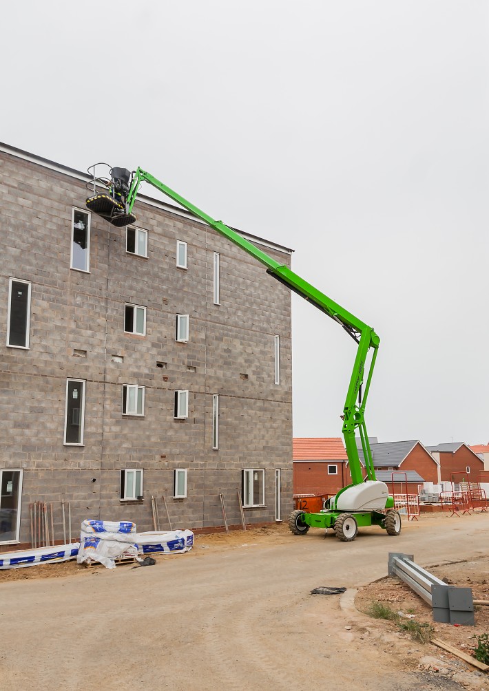 Niftylift introduces its first Hybrid, the HR21 DE