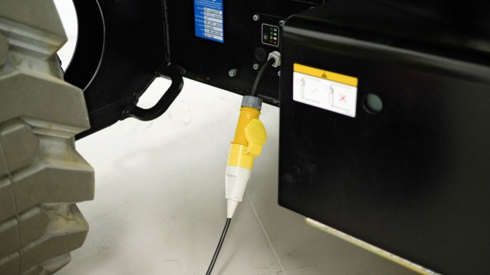 Niftylift Hybrid - Carga de baterías CA